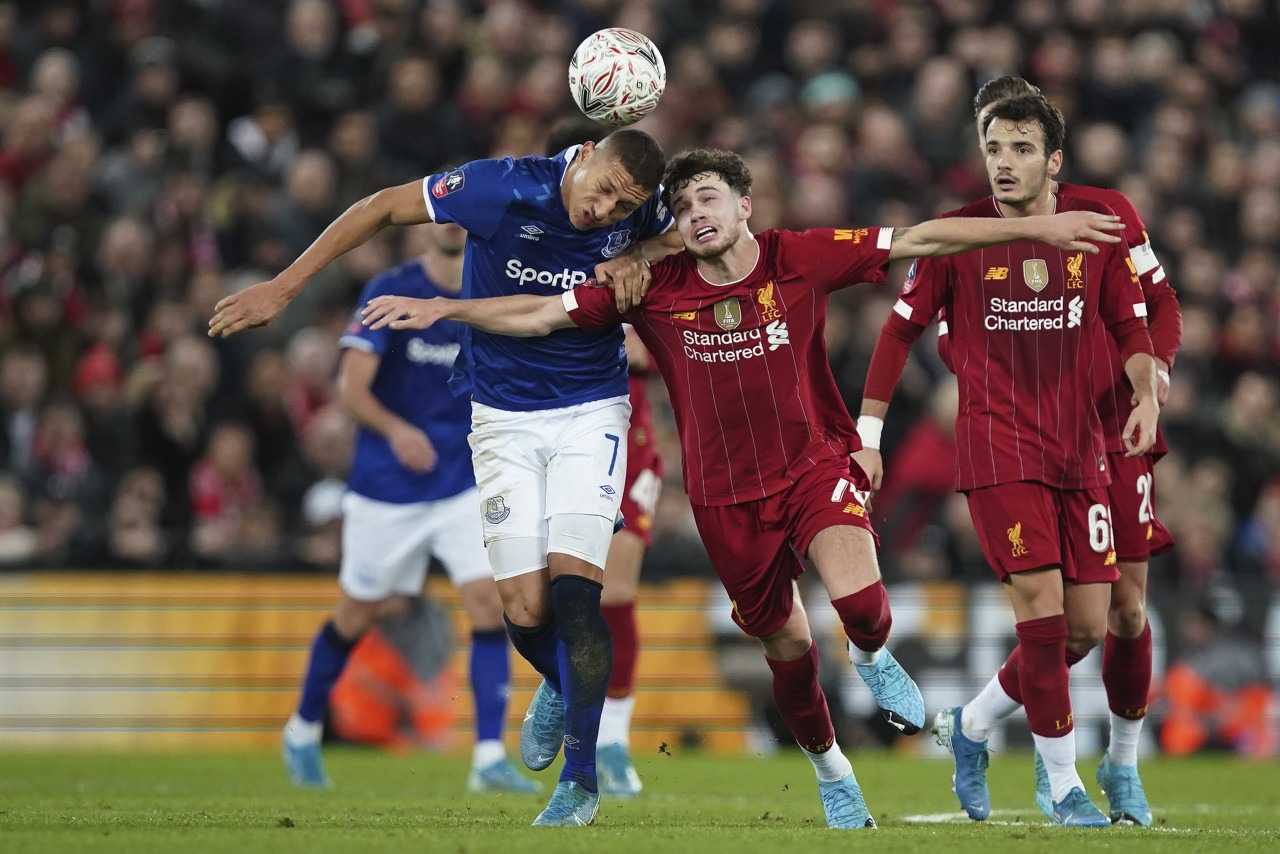 法国杯-贡萨洛-拉莫斯帽子戏法 巴黎客场7-0大胜进四强