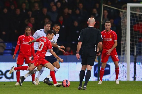 圣路易斯红雀在 1964 年依靠鲍勃·吉布森的压制力，在决赛中击败洋基